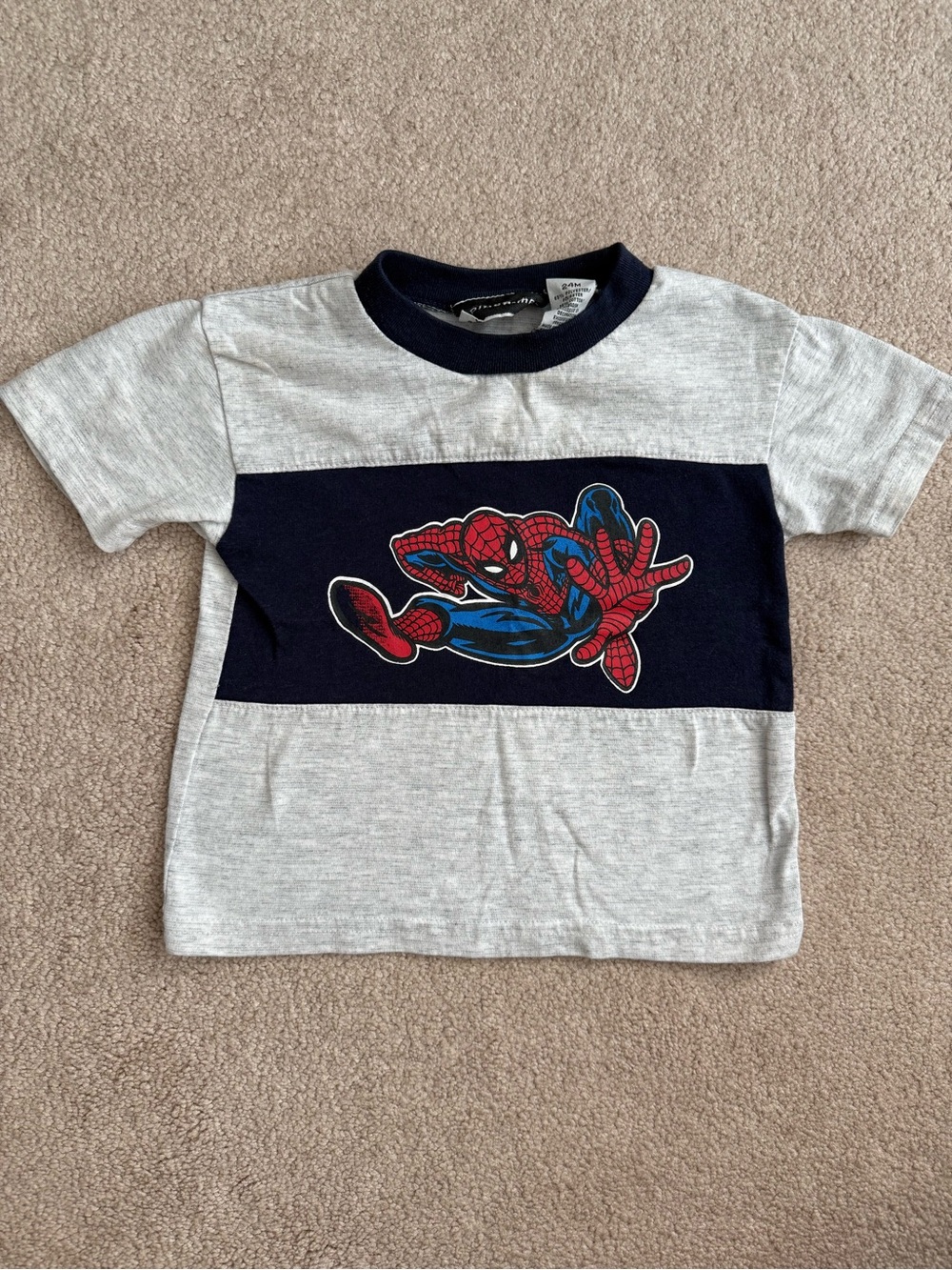 Spider-Man vintage Y2K 2003 T-shirt- Size 24months